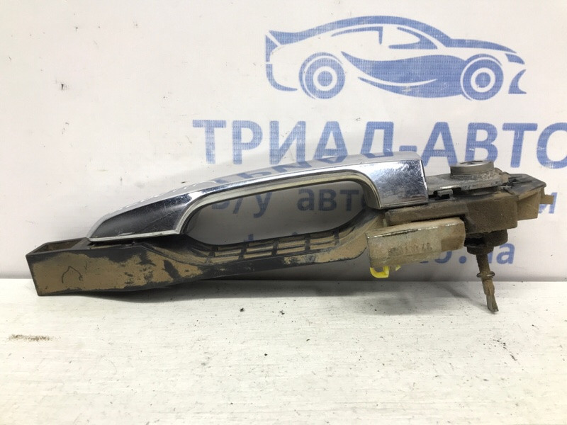 Ручка двери внешняя передняя правая Mitsubishi L200 KB 2.5 ДИЗЕЛЬ 4D56U 2006 (б/у) Київ - зображення 2