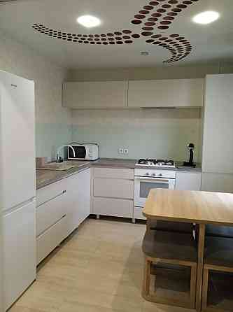 Сдам 2-ком евроремонт, мебель и техника Левый Берег. СРОЧНО! Кам'янське (Дніпродзержинськ)