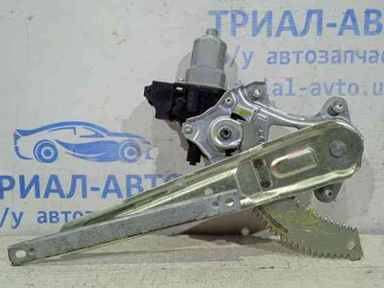 Стеклоподъемник задний правый Nissan Juke 2010-2019 827201U600 (Арт. 19182) Київ