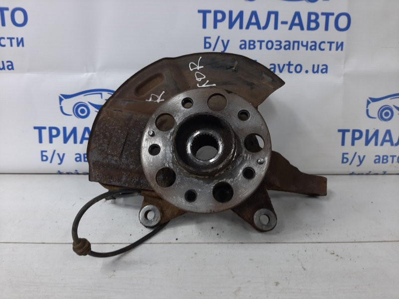 Кулак поворотный правый со ступицей SsangYong Korando C200 2.0 DIESEL 2010 (б/у) Киев - изображение 2