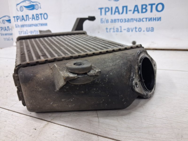 Радиатор интеркуллера Mitsubishi L200 KB 2.5 DIESEL 4D56 2006 (б/у) Киев - изображение 3