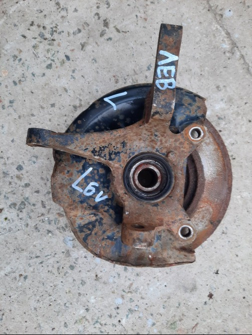 MB518706 Поворотный кулак Левый Mitsubishi Lancer IV Дніпро - зображення 3