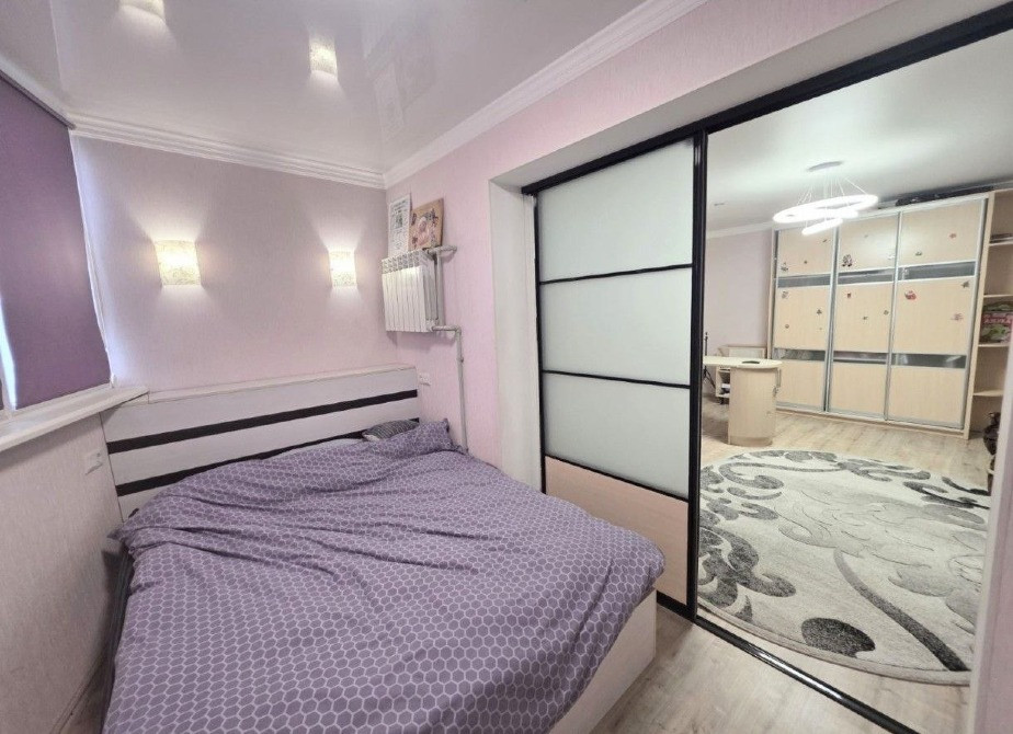Продам 1- ком. 43 кв. м. Чикаленко (Вильямса) / Королева. 2 этаж. Ремонт. Одеса - зображення 1