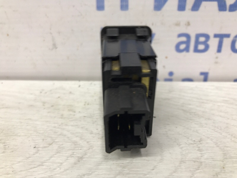 Кнопка противотуманок Mitsubishi Pajero Sport K9 2.5 DIESEL 4D56 1996 (б/у) Київ - зображення 3