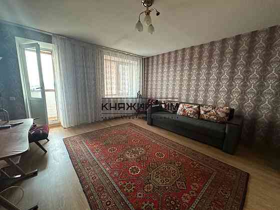 Оренда 3-х кімнатної роздільної квартири на Мінському масиві. Код об'єкта: 11198323 Київ