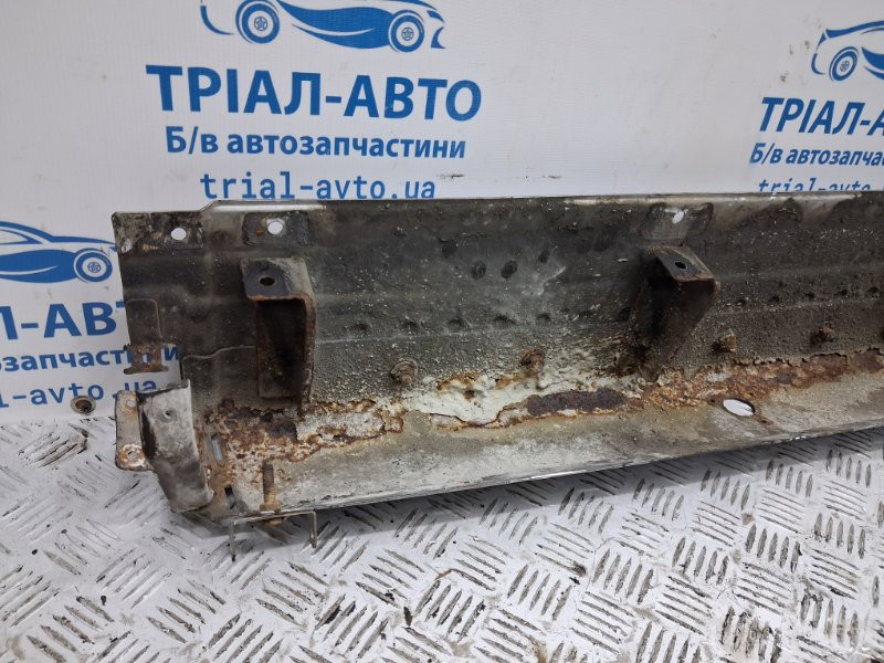 Бампер задний Mitsubishi Pajero Wagon 3 3.2 ДИЗЕЛЬ 4M41 1999 (б/у) Киев - изображение 5