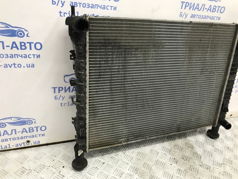 Радиатор основной Chevrolet Captiva C140 2.2 ДИЗЕЛЬ 2006 (б/у) Киев - изображение 2
