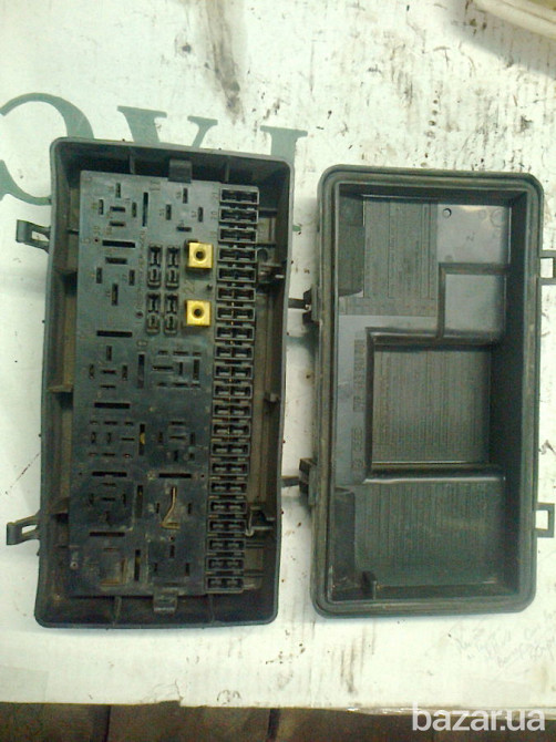 Кришка блоку запобіжників Ауді оригінал Винница - изображение 1