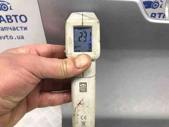 Дверь передняя правая Mitsubishi Pajero Wagon 3 3.2 ДИЗЕЛЬ 4M41 1999 (б/у) Киев