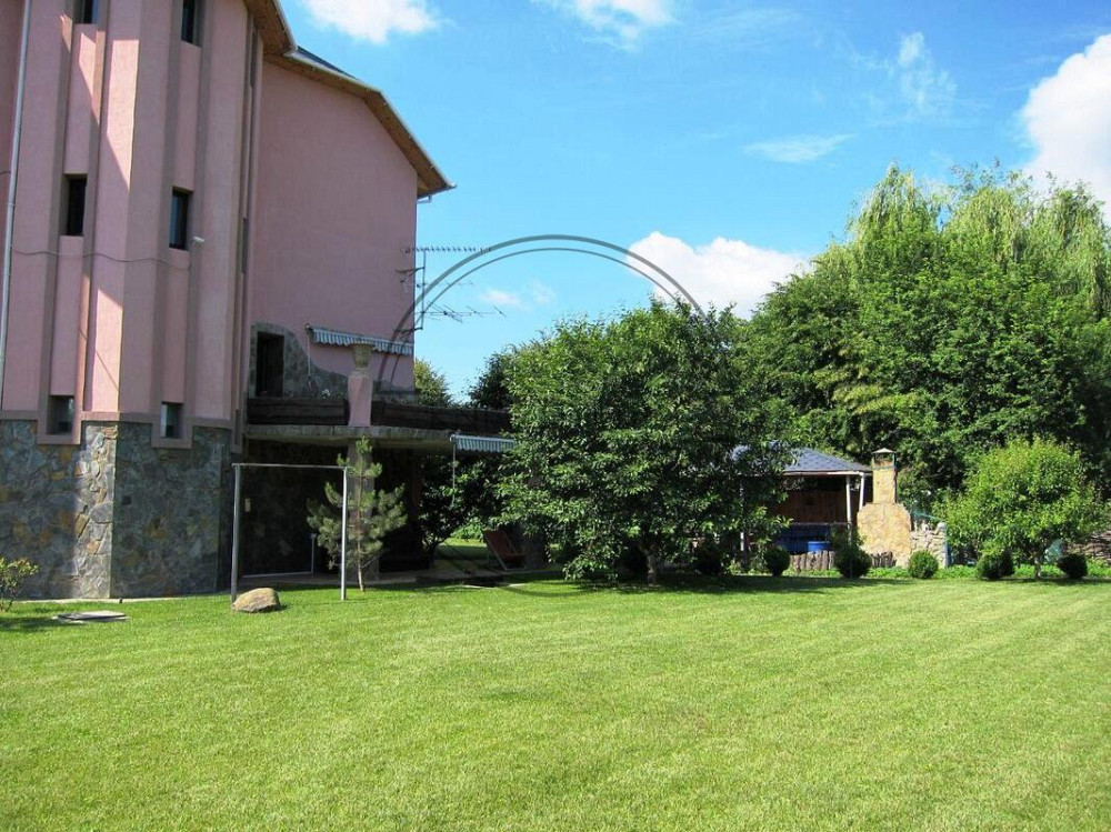 Элитный Дом с бассейном 550 м2 в Конча Заспа находиться в 5 км от города Киева на берегу Днепра. Київ - зображення 4