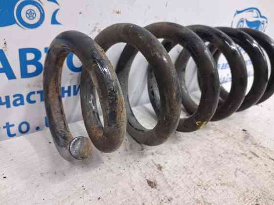 Пружина передняя Mitsubishi Pajero Wagon 3 3.2 ДИЗЕЛЬ 4M41 1999 (б/у) Київ