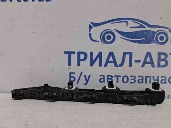 Кронштейн бампера задний левый Infiniti Q50 V37 2.2 DIESEL OM651 2013 (б/у) Киев