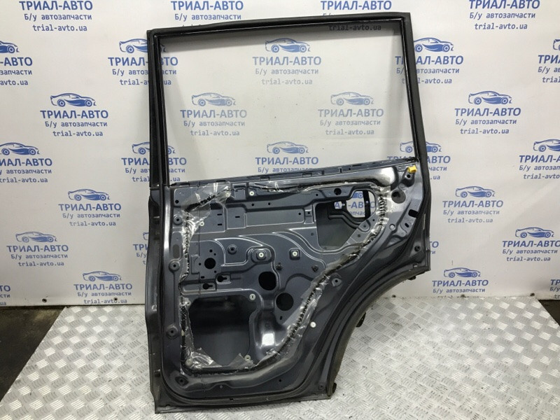 Дверь задняя правая Mitsubishi Pajero Wagon 4 3.2 ДИЗЕЛЬ 4M41 2006 (б/у) Киев - изображение 9