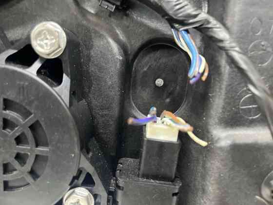 Стеклоподъемник задний правый Mazda 3 2003-2009 BP4K-72-590D (Арт. 81581) Київ