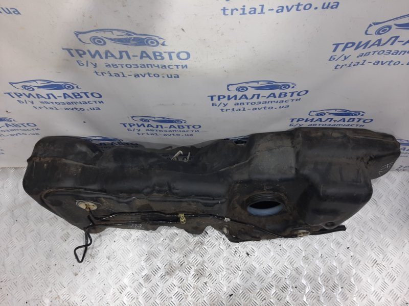 Бак топливный пластик Nissan Tiida C11 1.6 БЕНЗИН HR16 2004 (б/у) Киев - изображение 4