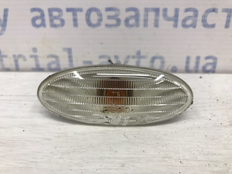 Повторитель поворотника Nissan Juke F15 1.6 TURBO MR16DDT 2010 (б/у) Киев - изображение 1