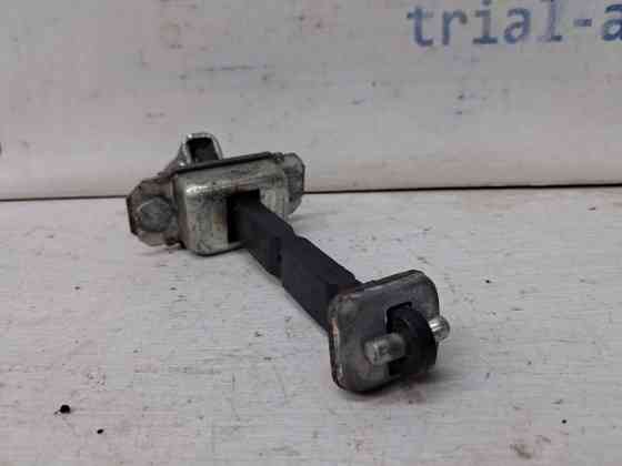 Ограничитель двери передний левый Subaru Forester SJ 2.0 DIESEL EE20Z 2012 (б/у) Киев