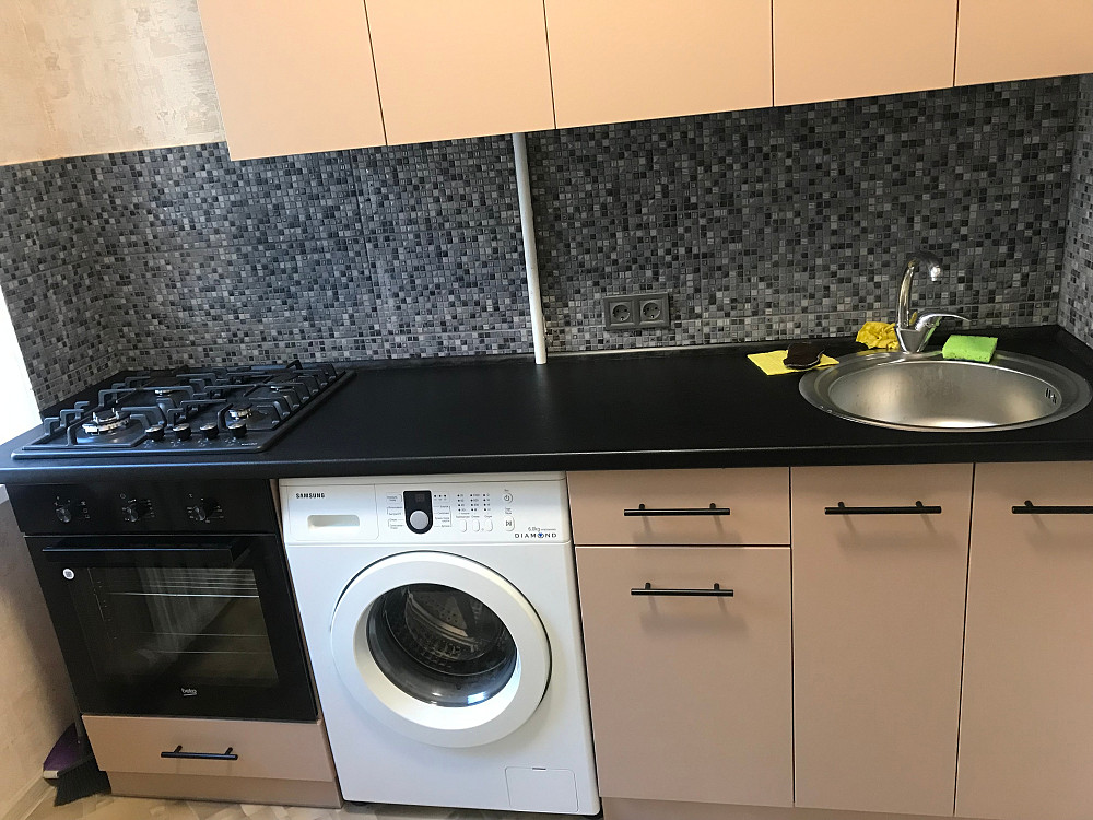 Продам от собственника 1 ком. кв. ул. Национальной Гвардии Дніпро - зображення 1