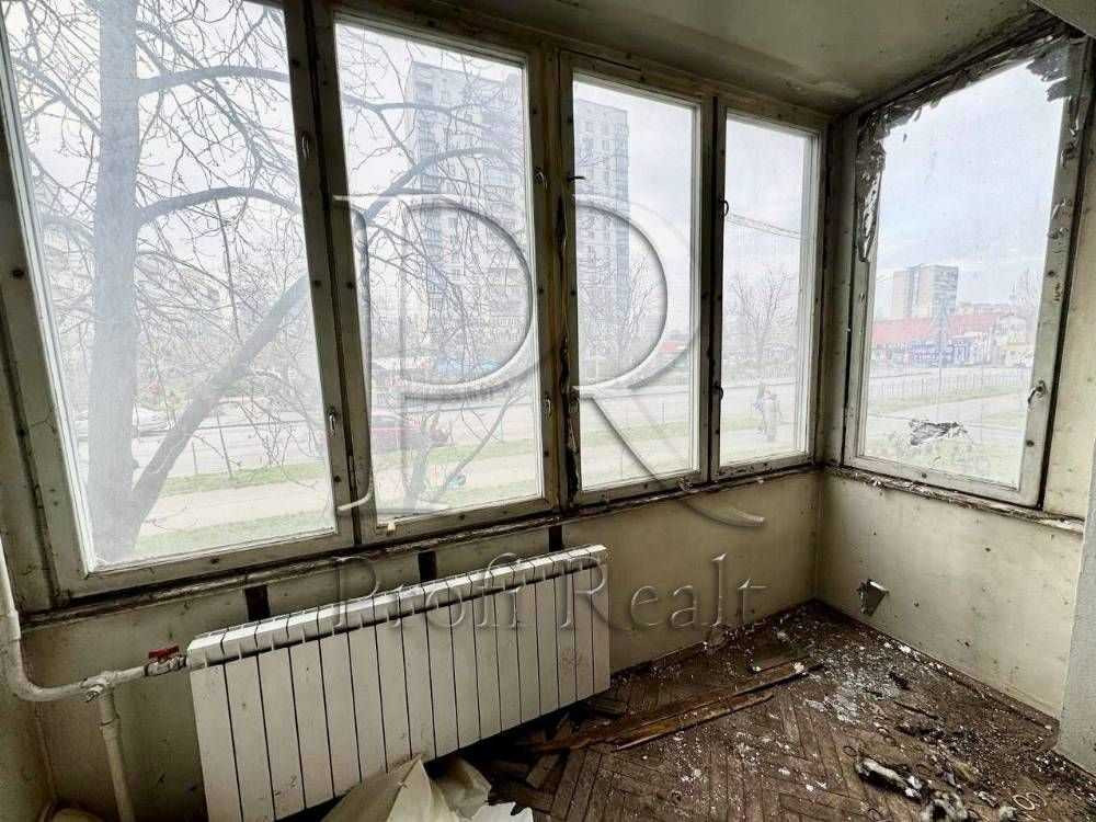 продаж приміщення вільного призначення, будівлі Київ, Дніпровський, 99900 $ Київ - зображення 4