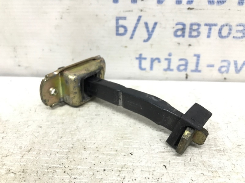 Ограничитель двери передний правый Mitsubishi Pajero Sport K9 2.5 DIESEL 4D56 1996 (б/у) Київ - зображення 3