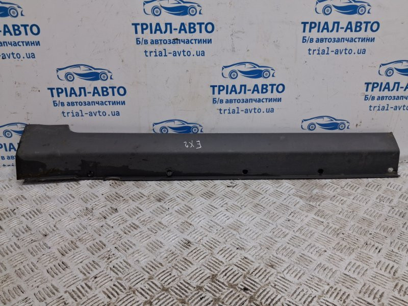 Накладка порога внешняя левая Chevrolet Captiva C140 2.2 DIESEL Z22D1 2006 перед. (б/у) Киев - изображение 1