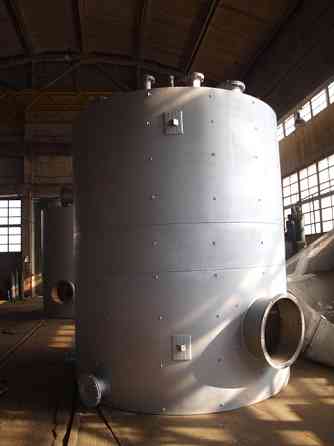 Ємності, бункери та резервуари для ПММ Коростень