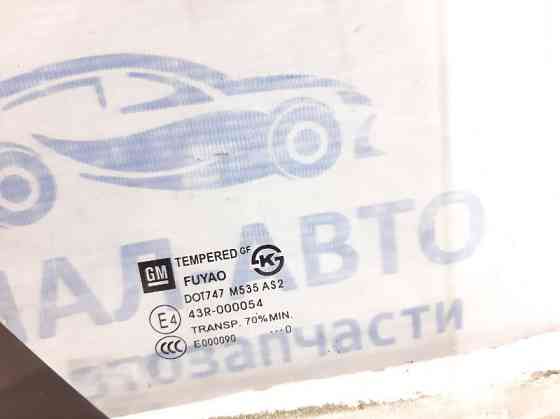 Стекло двери задней правой (форточка) Chevrolet Cruze J300 2009 (б/у) Киев