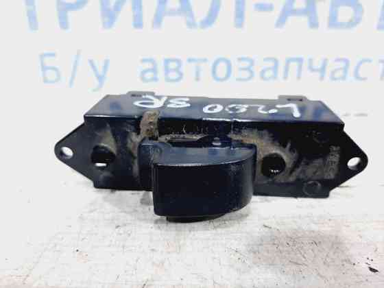 Кнопка стеклоподъемника Mitsubishi L200 2006-2015 mr587956 (Арт. 28118) Киев