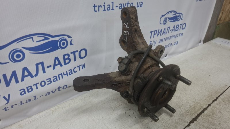 Кулак поворотный правый со ступицей Mitsubishi Lancer 9 1.6 БЕНЗИН 4G18 2003 (б/у) Київ - зображення 2