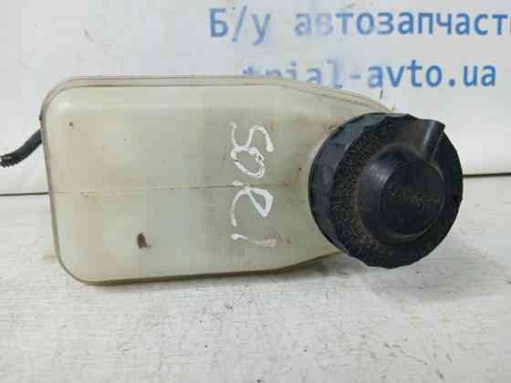 Бачок главного тормозного цилиндра Kia Sorento BL 2.5 DIESEL D4CB 2002 (б/у) Київ