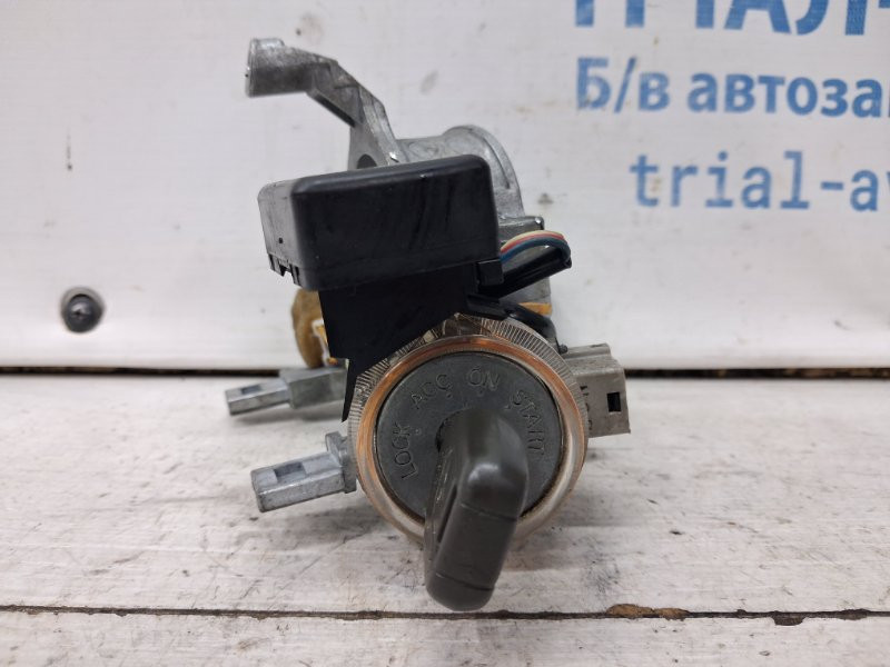 Замок зажигания Mitsubishi Pajero Wagon 3 3.2 ДИЗЕЛЬ 4M41 1999 (б/у) Київ - зображення 2