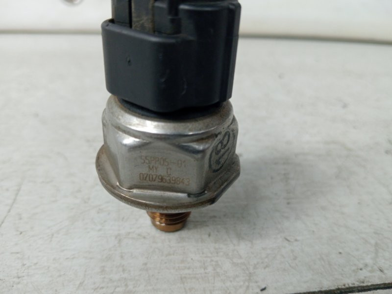 Датчик давления топлива в рейке Mitsubishi Pajero Wagon 4 3.2 ДИЗЕЛЬ 4M41 2006 (б/у) Київ - зображення 4