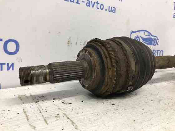 Привод передний правый Mitsubishi Pajero Wagon 4 3.2 ДИЗЕЛЬ 4M41 2006 (б/у) Киев