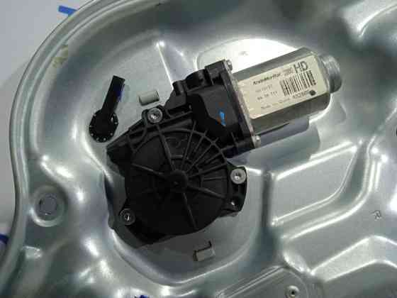 Стеклоподъемник задний правый Hyundai Elantra HD 2.0 2007 (б/у) Киев