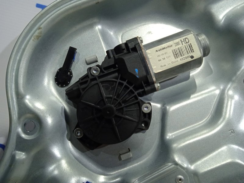 Стеклоподъемник задний правый Hyundai Elantra HD 2.0 2007 (б/у) Киев - изображение 3