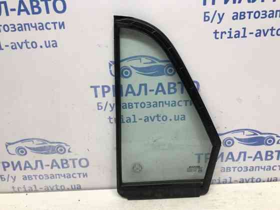 Стекло двери задней правой (форточка) Nissan Tiida C11 1.6 БЕНЗИН HR16 2004 (б/у) Київ