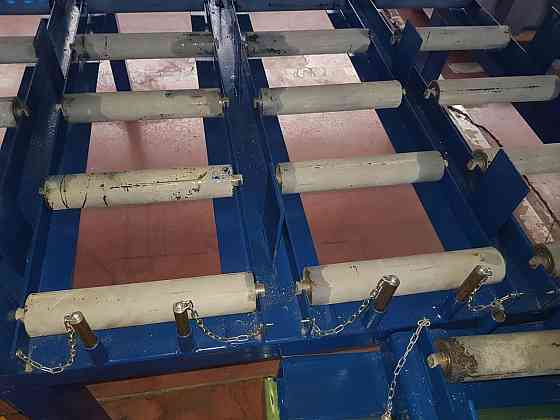 Роликовый конвейер не приводной рольганг , роликовый стол Киев