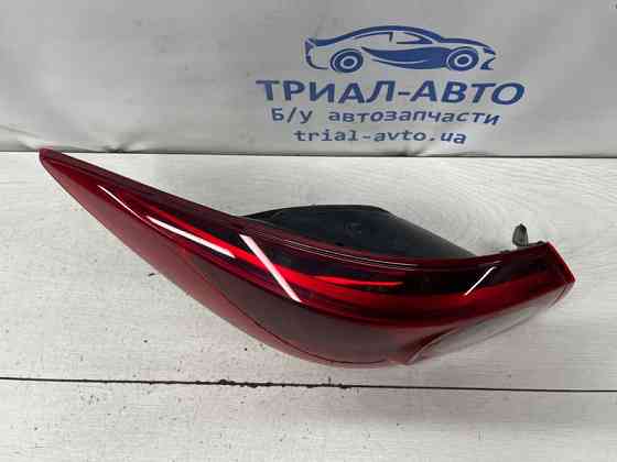 Фонарь задний внешний левый Mazda 3 BM 2.2 DIESEL 2013 (б/у) Киев