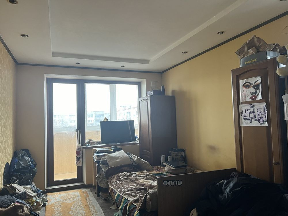 Продам. 3-к.кв. 8/9, вул. Калинова 71 Дніпро - зображення 1