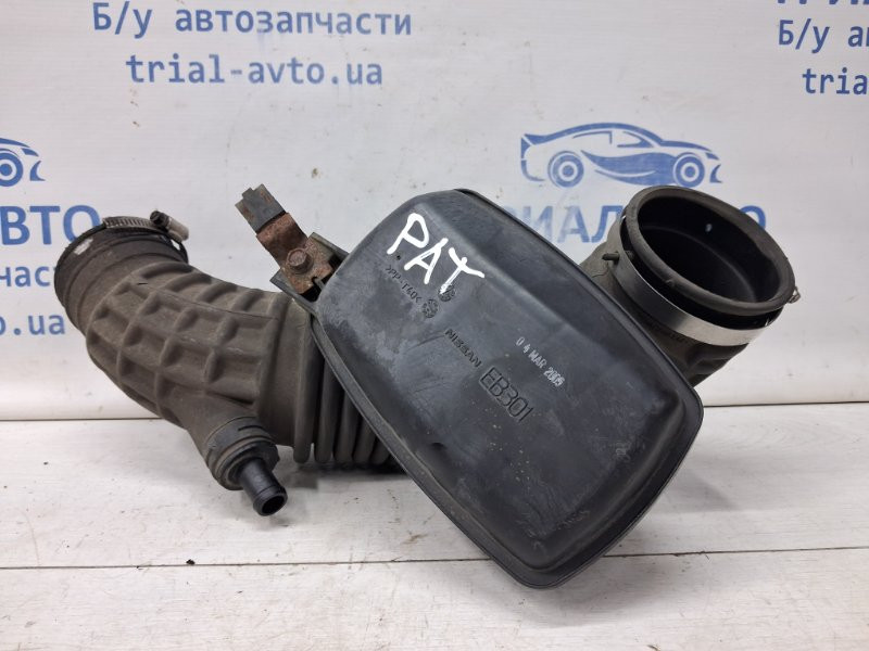 Патрубок воздушного фильтра Nissan Pathfinder R51 2.5 DIESEL YD25DDTI 2004 (б/у) Киев - изображение 3