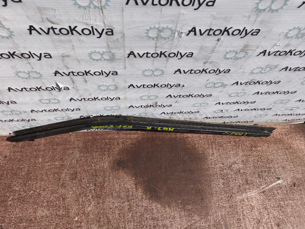 Направляющая боковой двери нижняя правая Opel Vivaro 2001-2013 (короткая база) Ковель - зображення 1