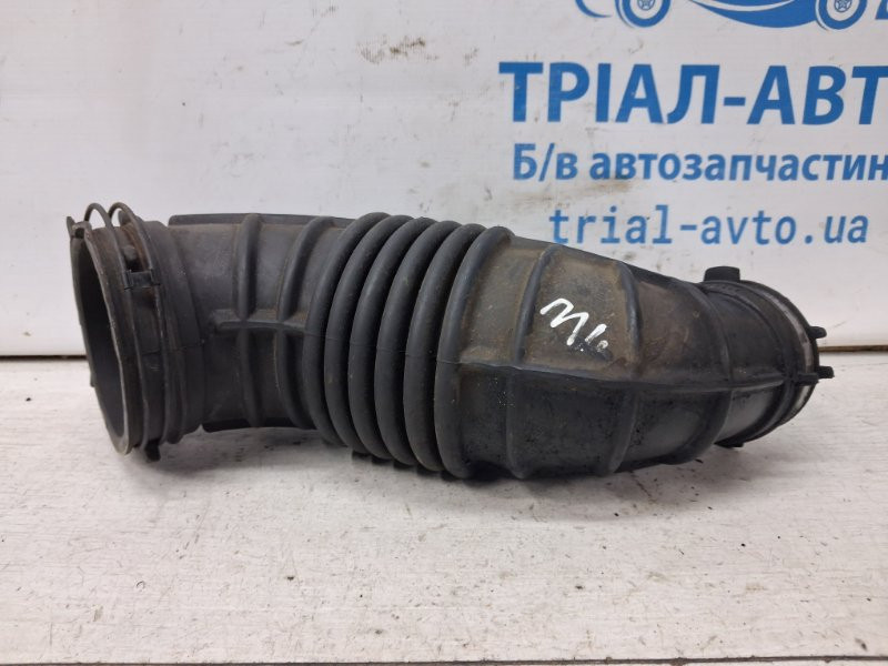 Патрубок воздушного фильтра Hyundai Santa fe DM 2.2 DIESEL D4HB 2012 (б/у) Київ - зображення 3