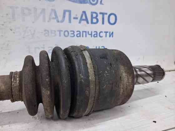 Привод передний левый АКПП Kia Sorento BL 2.5 DIESEL D4CB 2002 (б/у) Киев