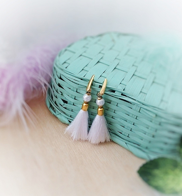 Літні мрії набір прикраси білий золотистий чокер кольє намисто сережки китиці підвіски Луцк - изображение 5