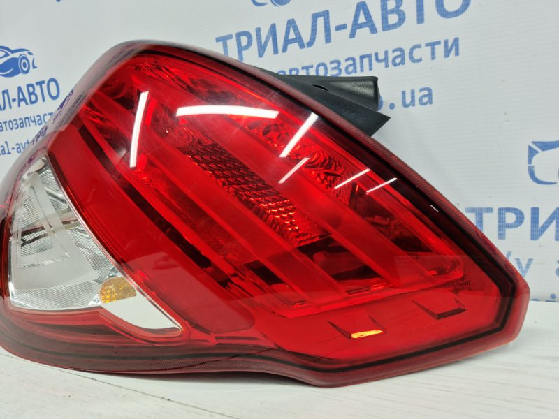 Фонарь задний внешний правый SsangYong Korando C200 2.0 DIESEL 2010 (б/у) Київ - зображення 2