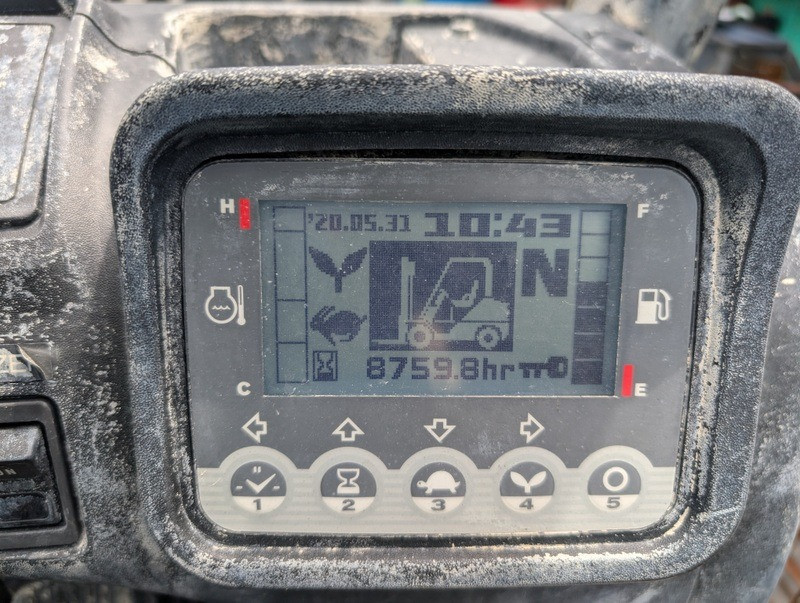 Дизельний навантажувач TCM (Nissan), 2022 року з бiчним зсувом Модель: FD20T5M Чернігів - зображення 8