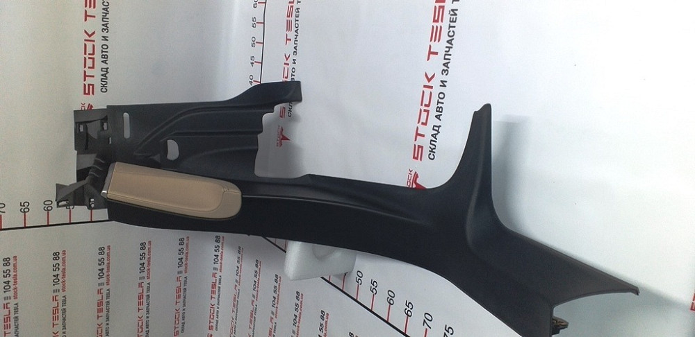 1Облицовка стойки C нижняя правая PUR TAN Tesla model S 1008334-06-H Киев - изображение 1