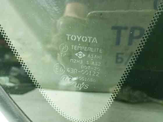 Стекло в кузов заднее правое Toyota RAV 4 2005-2016 6271042270 (Арт. 83410) Киев