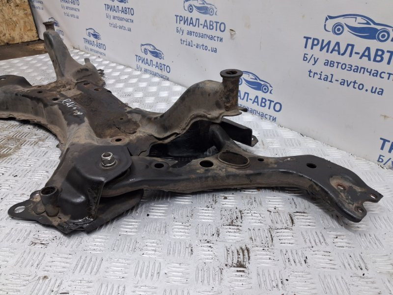 Балка передней подвески Toyota RAV 4 A30 2.0 БЕНЗИН 1AZFE 2005 (б/у) Київ - зображення 4
