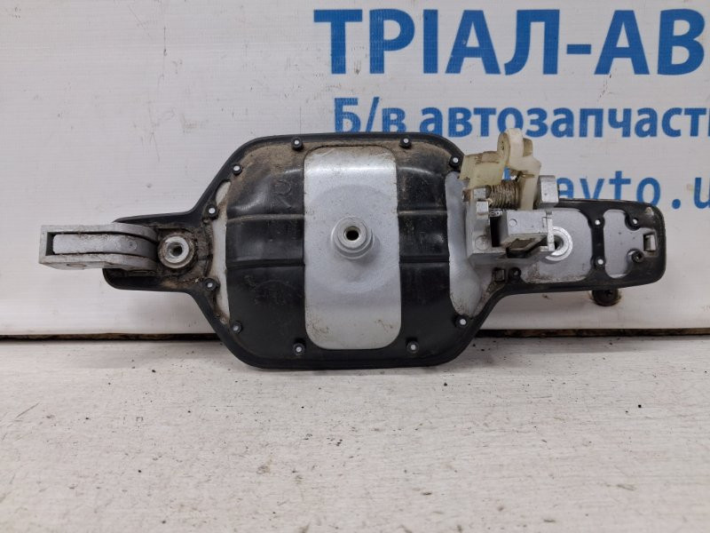 Ручка двери внешняя задняя правая Mitsubishi Pajero Wagon 3 3.2 ДИЗЕЛЬ 4M41 1999 (б/у) Київ - зображення 3